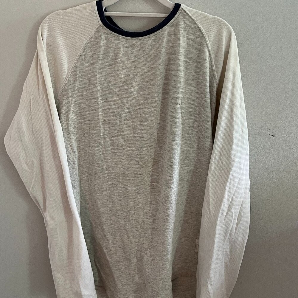 on the byas Long Sleeve